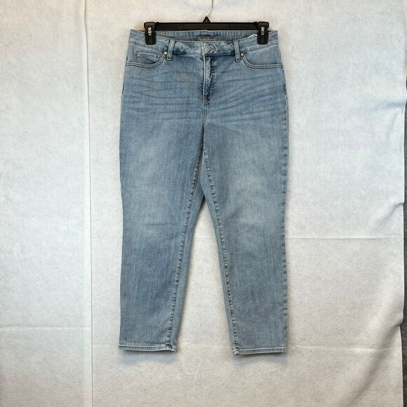 CHICO’S Jeans Size 1.5 (10) So Slimming Blue Light Wash Girlfriend Crop Medium - Picture 2 of 13